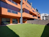 items-15832-1200272.jpg