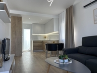 items-16001-1210356.jpg