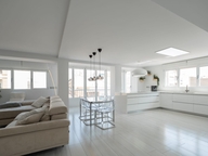 items-16006-1211115.jpg