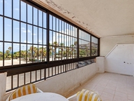 items-16110-1216373.jpg