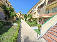 items-16165-1219206.jpg