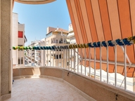 items-16173-1219601.jpg