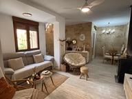 items-16234-1240261.jpg