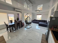 items-18063-1318153.jpg