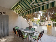 items-18152-1332560.jpg